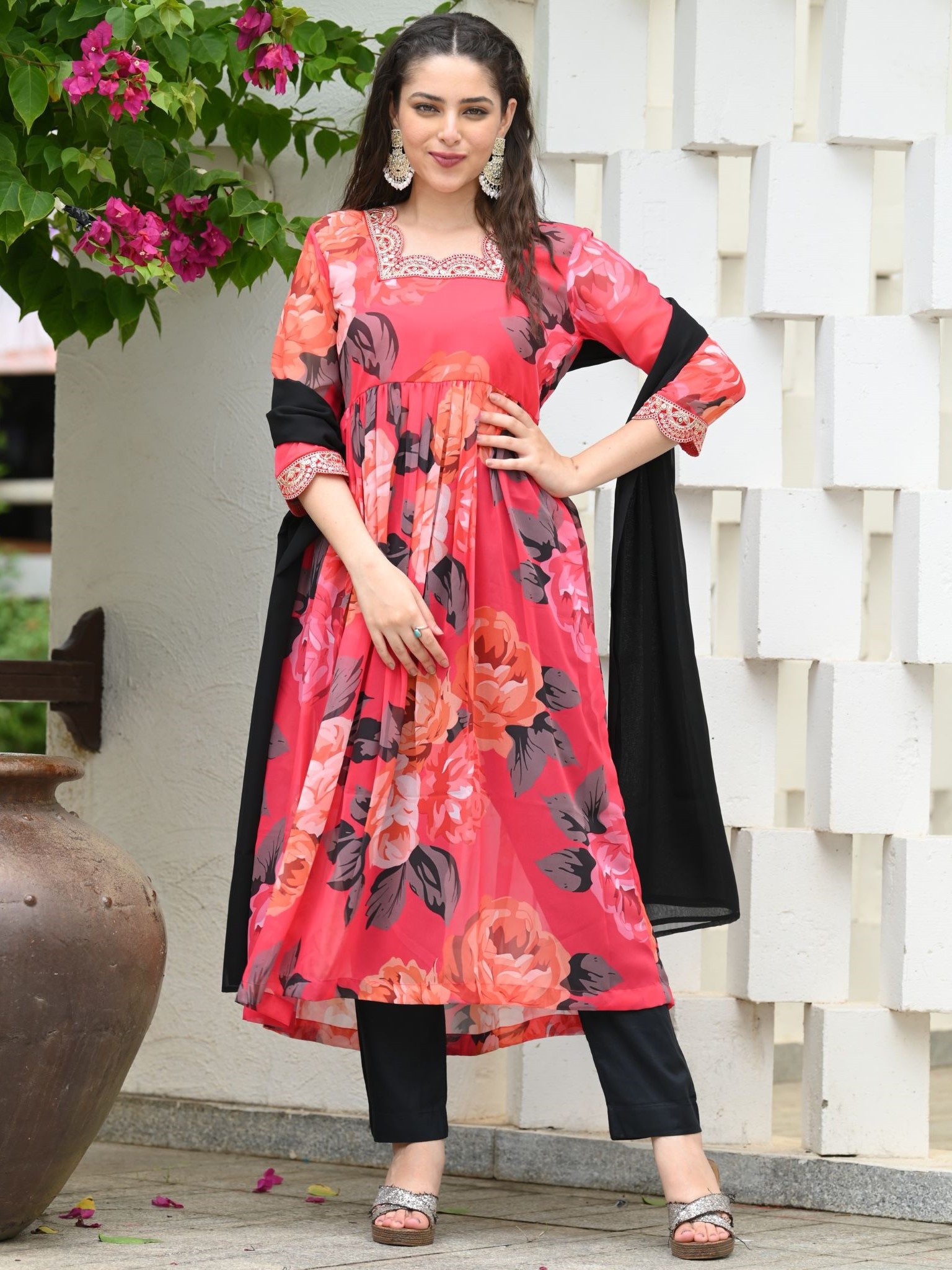 Multi-color Elegance Redefined Georgette Artistry Kurta Set - Image 3